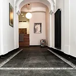 No.23 4*