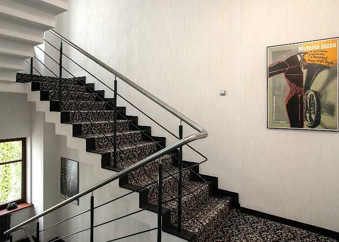 No.23 Apartahotel 4*