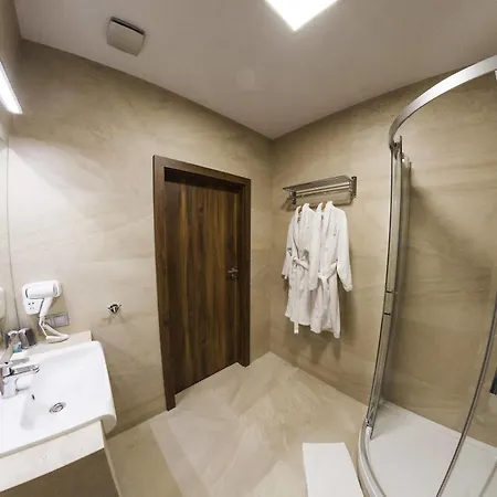 No.23 Hotel apartamentowy 4*